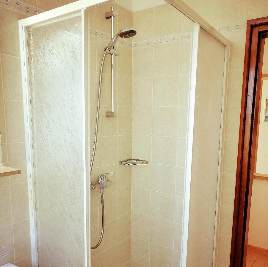 Michelle - Intermezzo With Sea View Apartment Rabac
